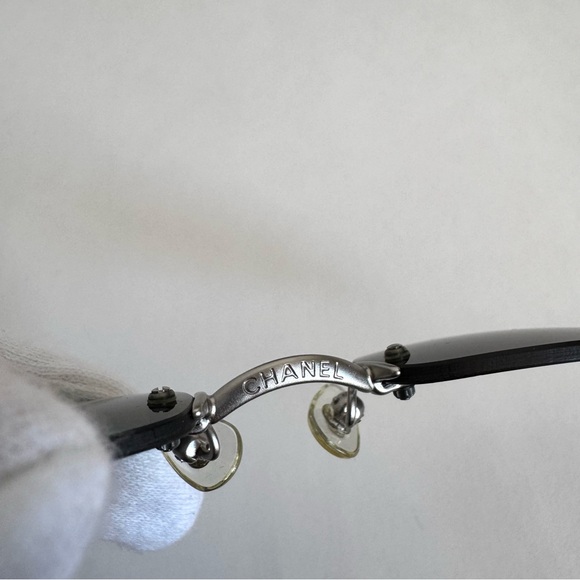 Chanel Green Cat eye Sunglasses - Picture 7 of 9